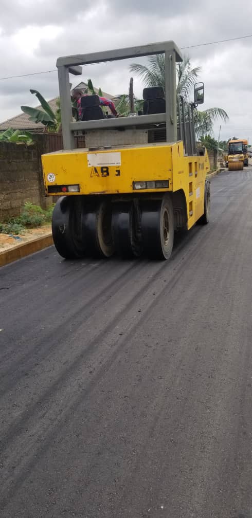 Ashpalt of idoro road, Uyo for Akwa Ibom State government 2010,