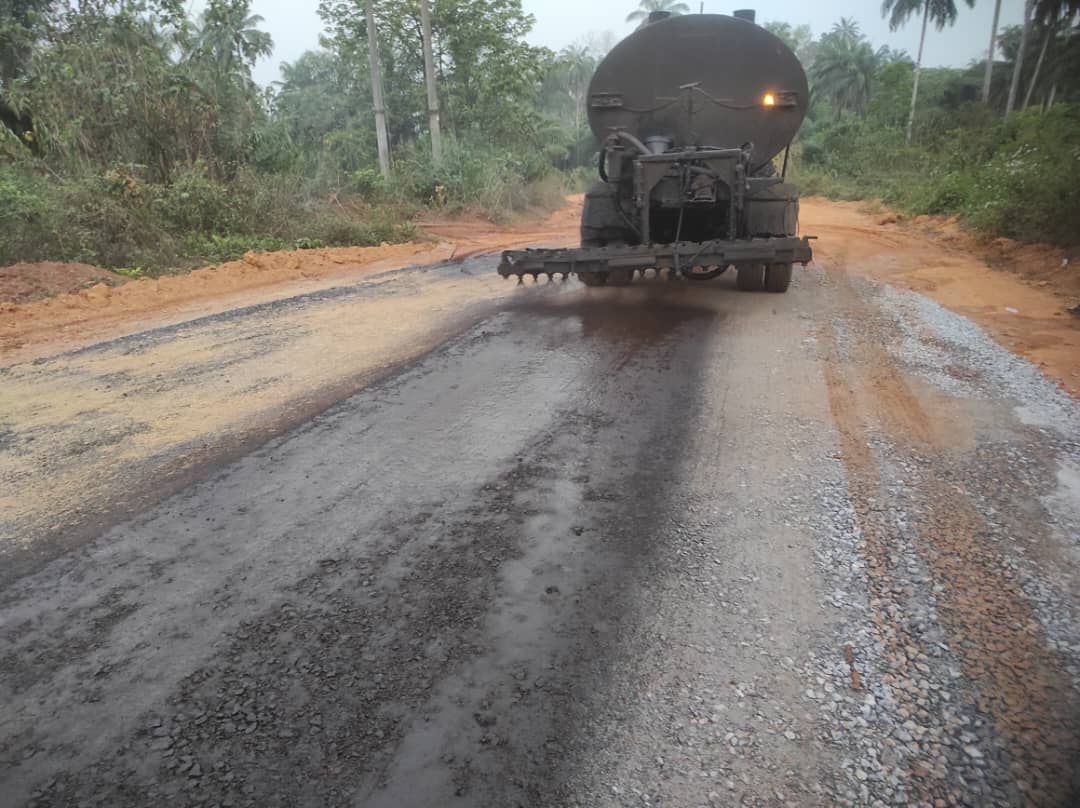 Priming of road at odoha @ahaoda local local government rivers State for rivers State government